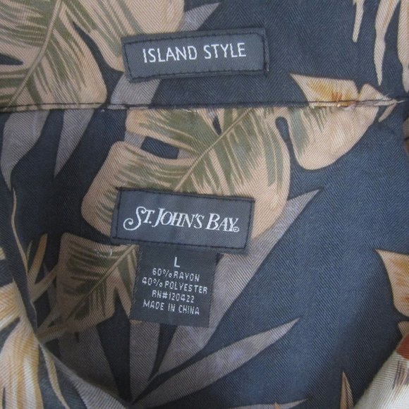 St Johns Bay vtg Men Hawaiian camp shirt pit to pit 24 L aloha luau tropical - Picture 9 of 9